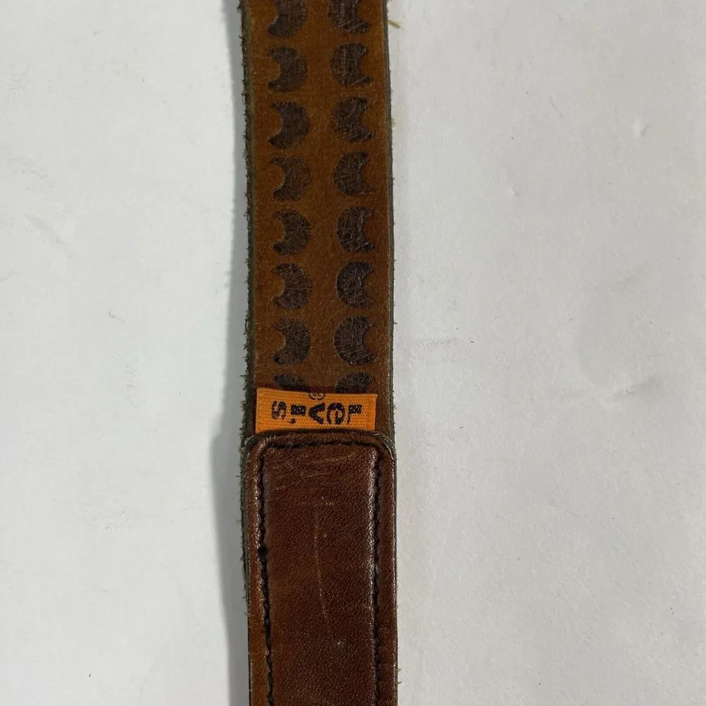 Vintage Levi’s Orange Tab Mens Belt 1970s Size 26 Genuine Brown Leather Tooling